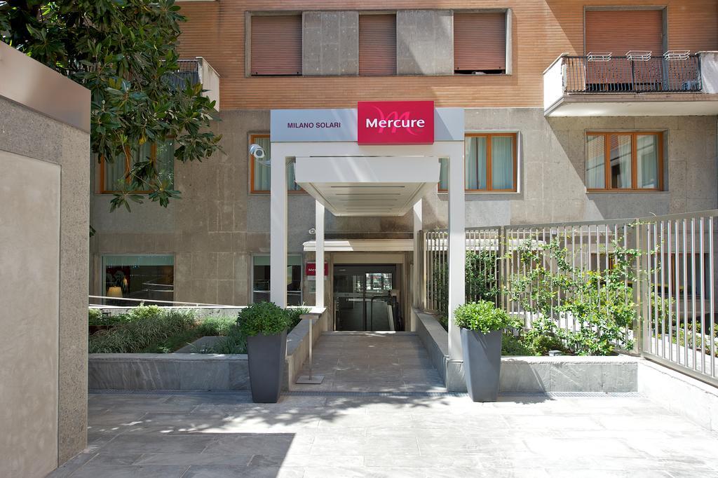 Hotel Mercure Milano Solari Exterior photo